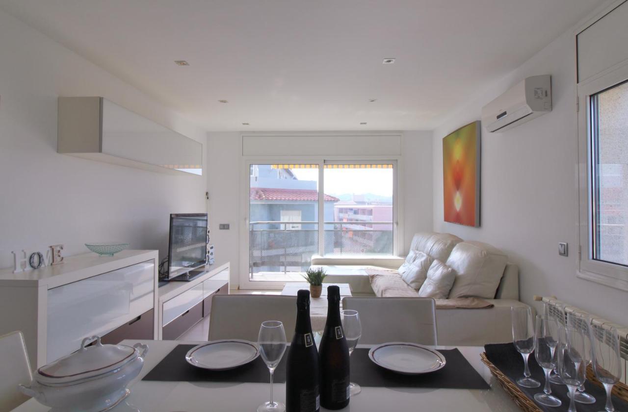 Apartamento Esquinero En Паламос Екстериор снимка