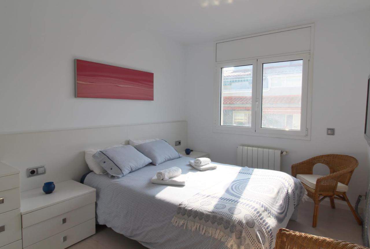 Apartamento Esquinero En Паламос Екстериор снимка